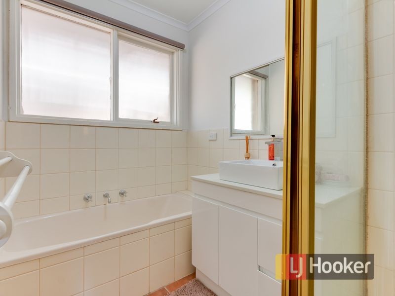 131 Doveton Avenue, Doveton VIC 3177