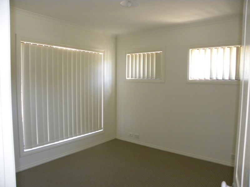 7/103 Army Road, Pakenham VIC 3810