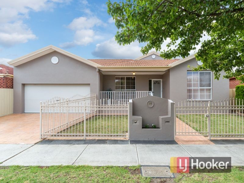 35 Cootamundra Street, Doveton VIC 3177