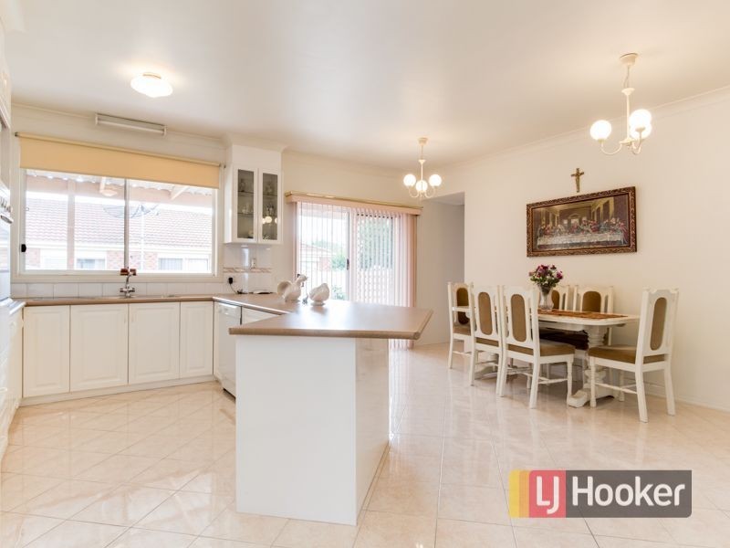 35 Cootamundra Street, Doveton VIC 3177