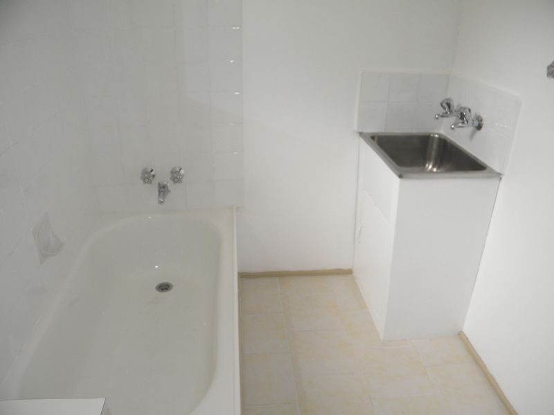 1/1 Potter Street, Dandenong VIC 3175