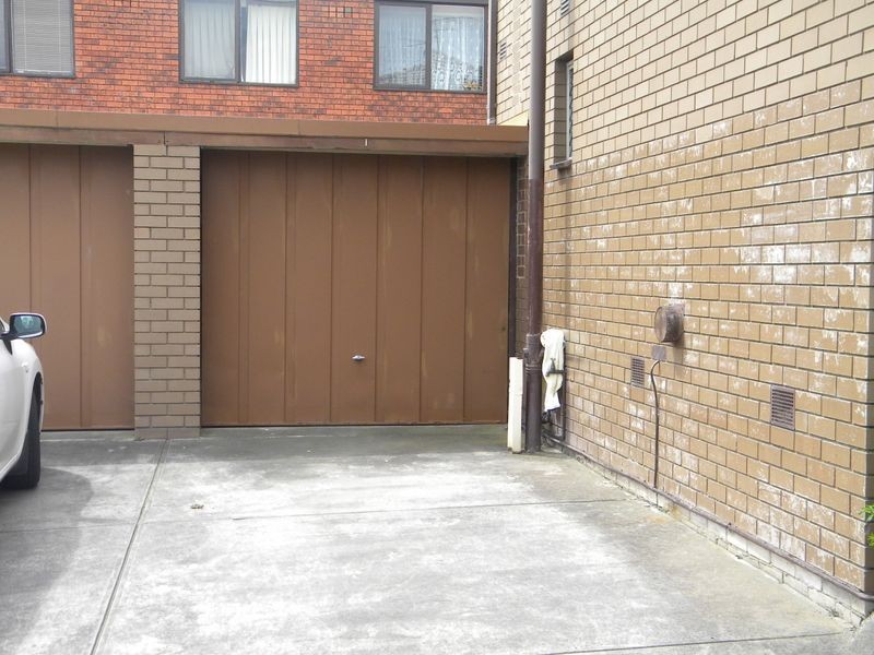 1/1 Potter Street, Dandenong VIC 3175