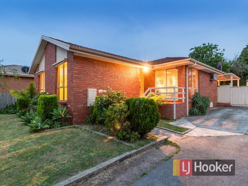 64 Thomas Mitchell Drive, Endeavour Hills VIC 3802