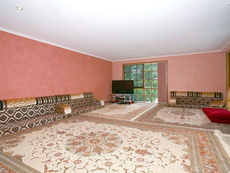 10 Cunningham Drive, Endeavour Hills VIC 3802