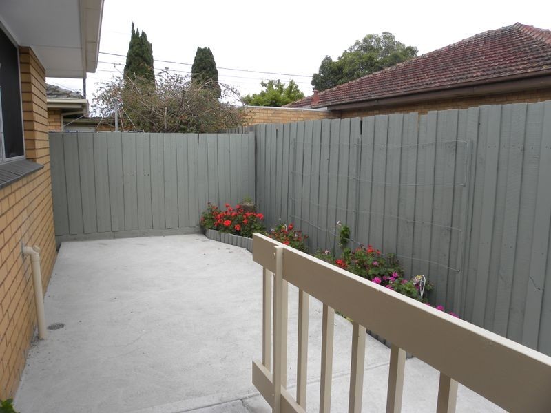 2/44 Stud Road, Dandenong VIC 3175