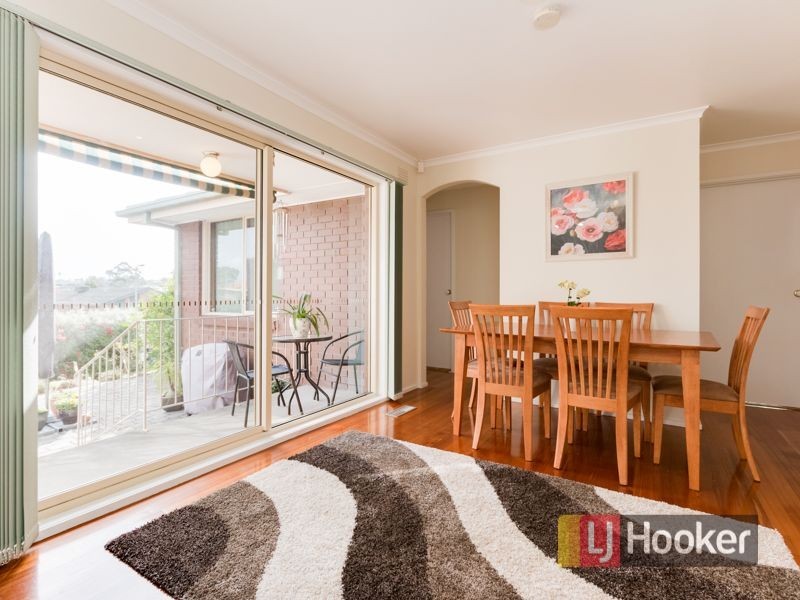 1 Terrell Close, Endeavour Hills VIC 3802