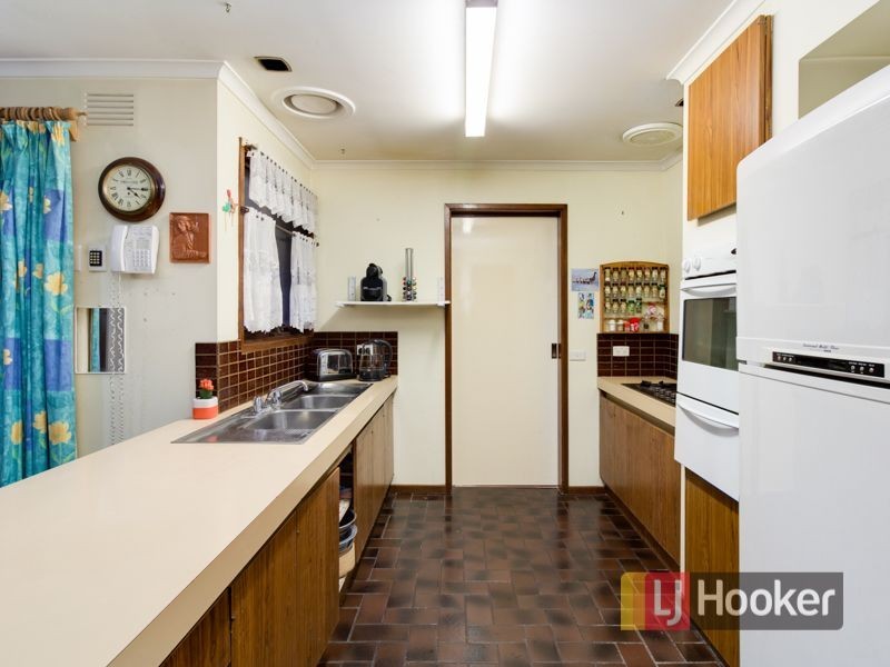 20 Jarvis Crescent, Dandenong North VIC 3175
