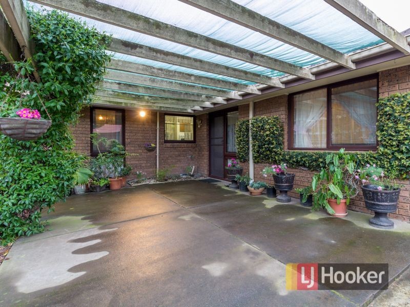 20 Jarvis Crescent, Dandenong North VIC 3175