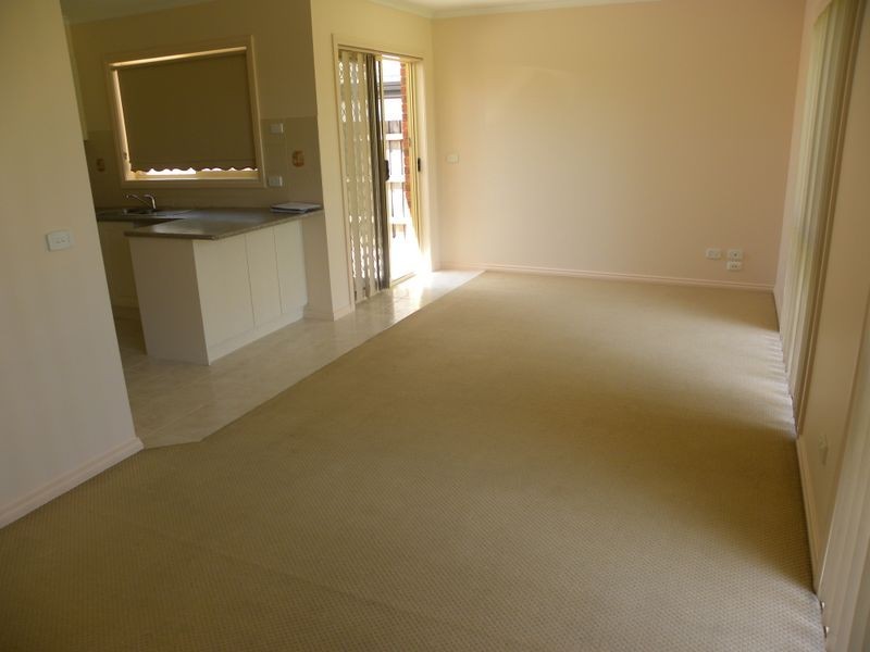 1/65 Hammond Road, Dandenong VIC 3175
