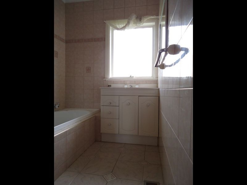 12 Waratah Drive, Dandenong North VIC 3175