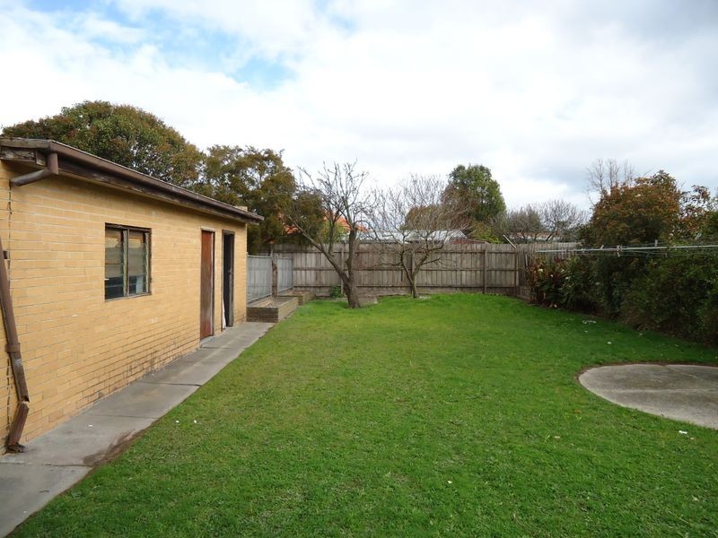 12 Waratah Drive, Dandenong North VIC 3175