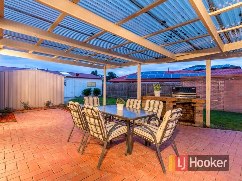 1 Raduett Court, Endeavour Hills VIC 3802