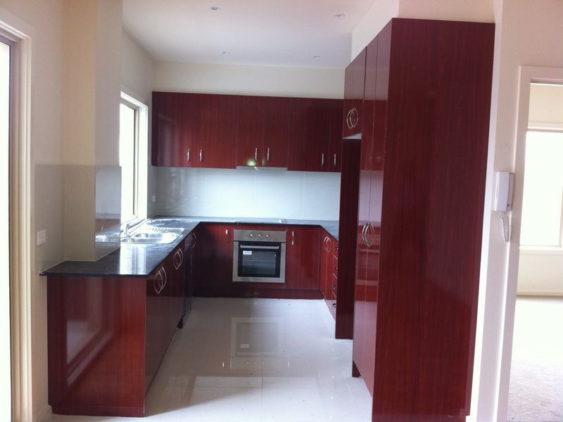 24/2 Hutton Street, Dandenong VIC 3175