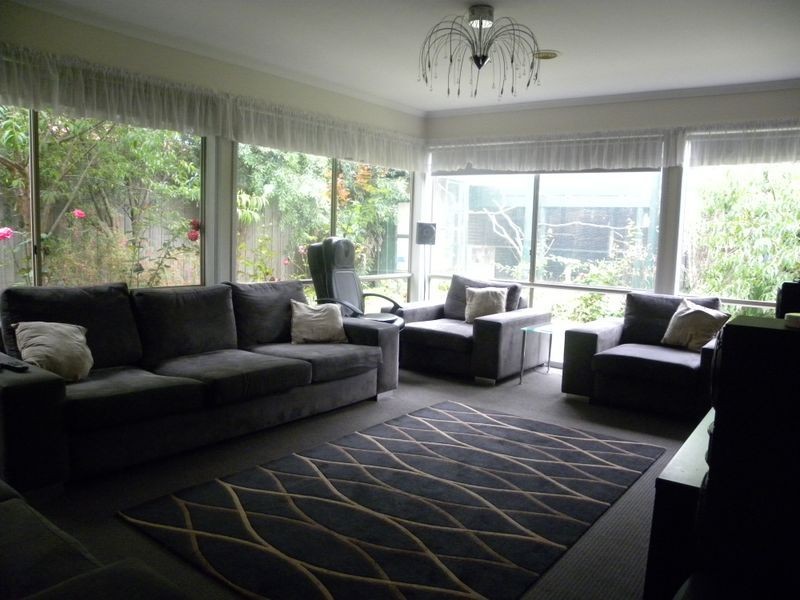 16 Colwyn Drive, Narre Warren South VIC 3805