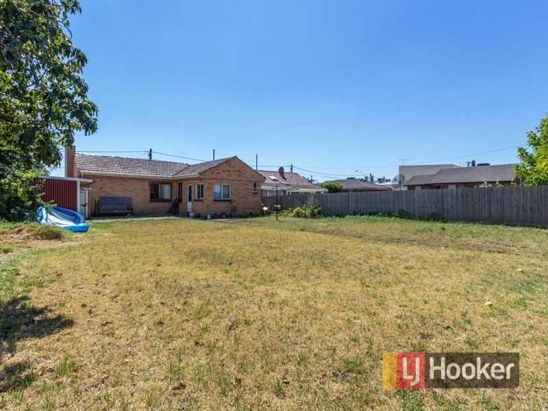 24 Stud Road, Dandenong VIC 3175