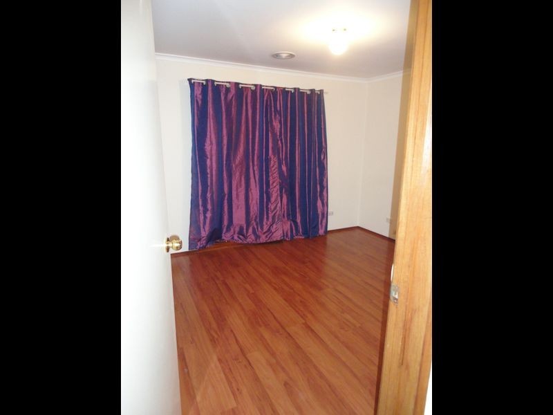 15 Montrose Court, Endeavour Hills VIC 3802