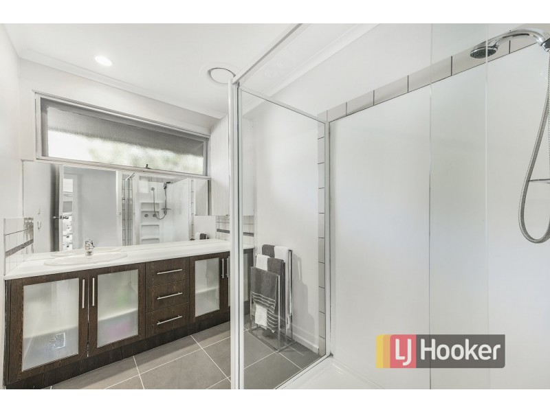 21 Aldridge Street, Endeavour Hills VIC 3802