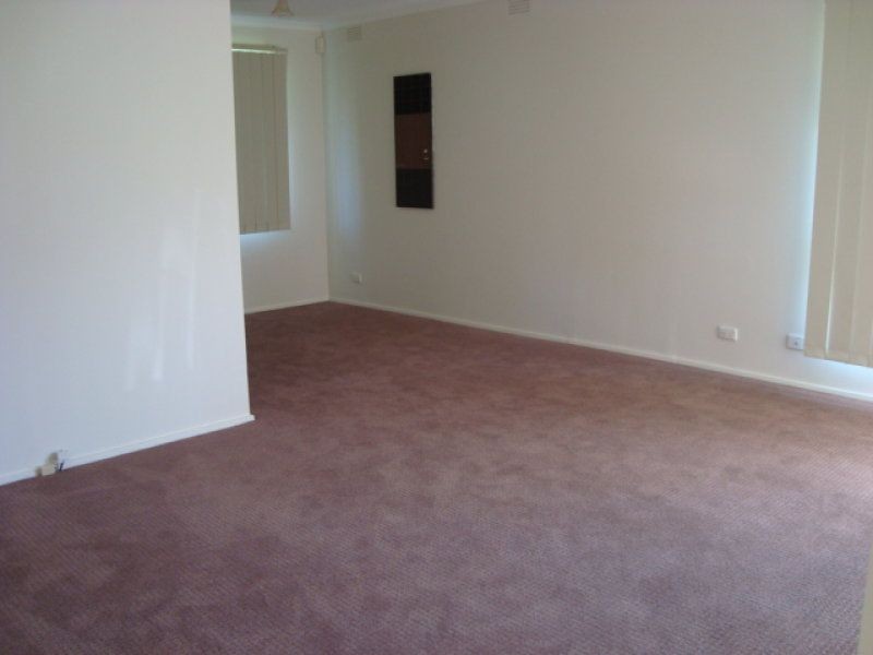 61 Sheoak Street, Doveton VIC 3177