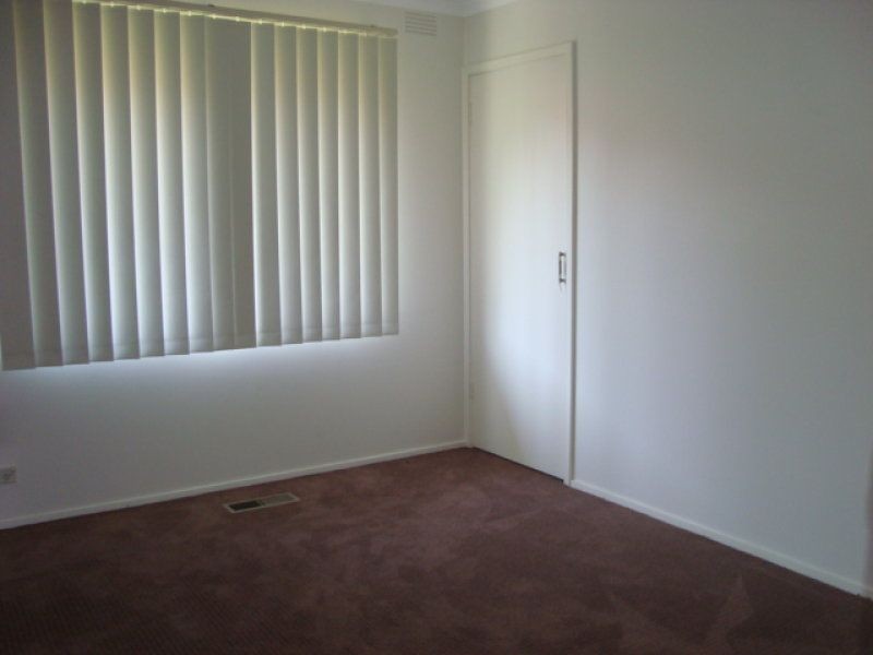 61 Sheoak Street, Doveton VIC 3177