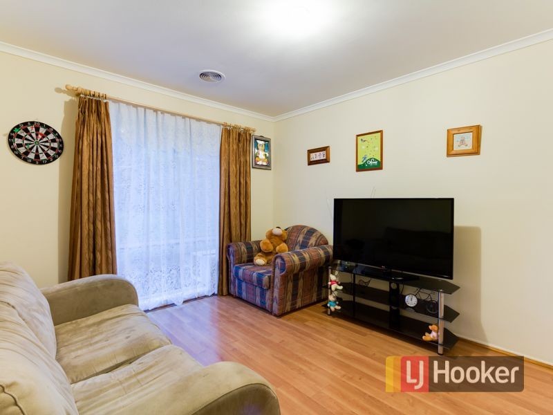 18 Temby Close, Endeavour Hills VIC 3802