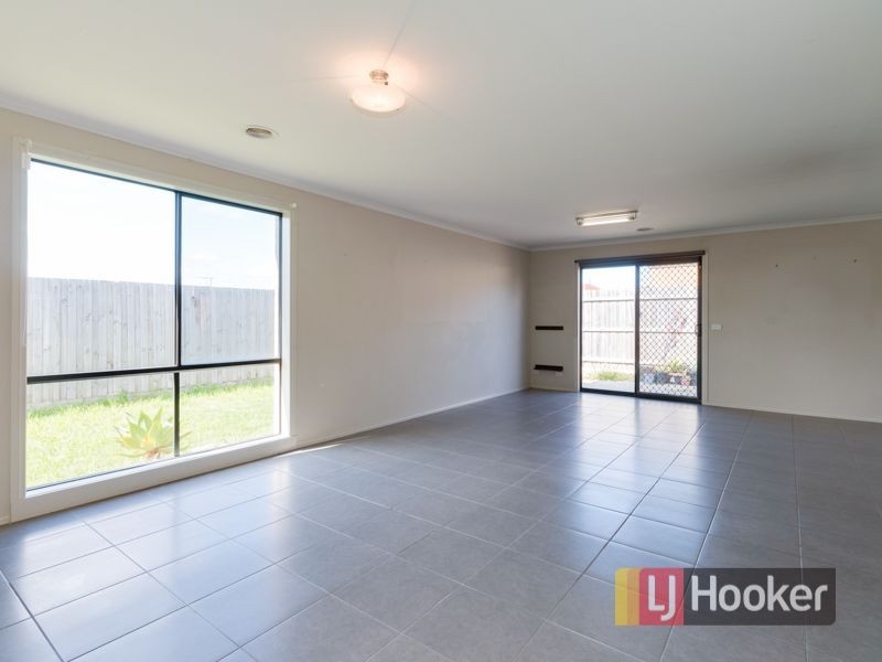 13 Myhaven Circuit, Carrum Downs VIC 3201