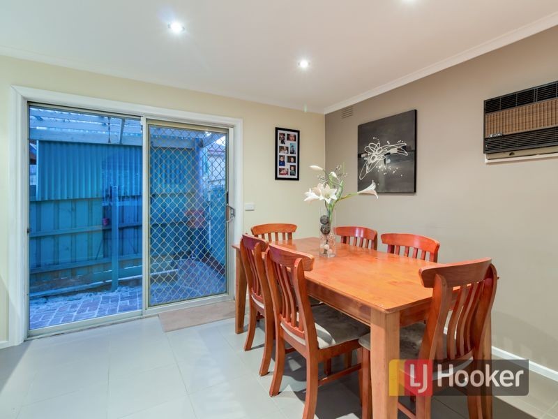 164 James Cook Drive, Endeavour Hills VIC 3802