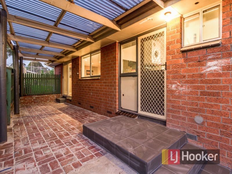 164 James Cook Drive, Endeavour Hills VIC 3802