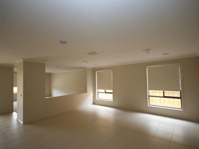 56 Fongeo Drive, Point Cook VIC 3030