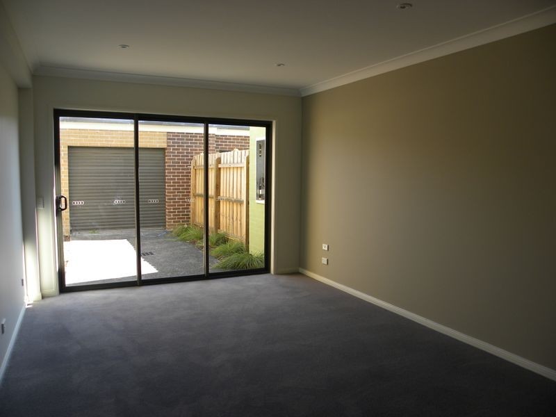 7/97 Keneally Street, Dandenong VIC 3175