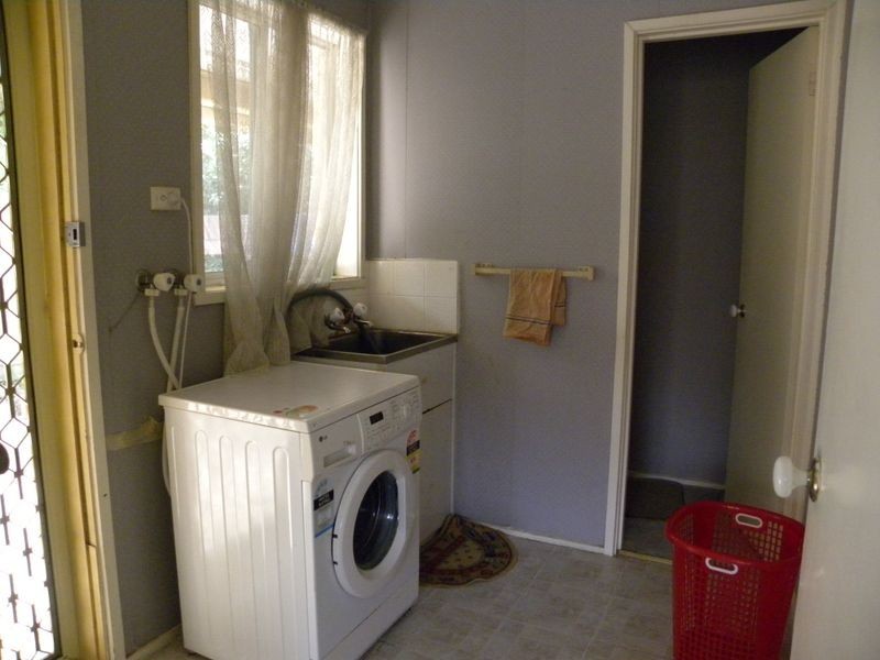 40 Blaxland Drive, Dandenong North VIC 3175