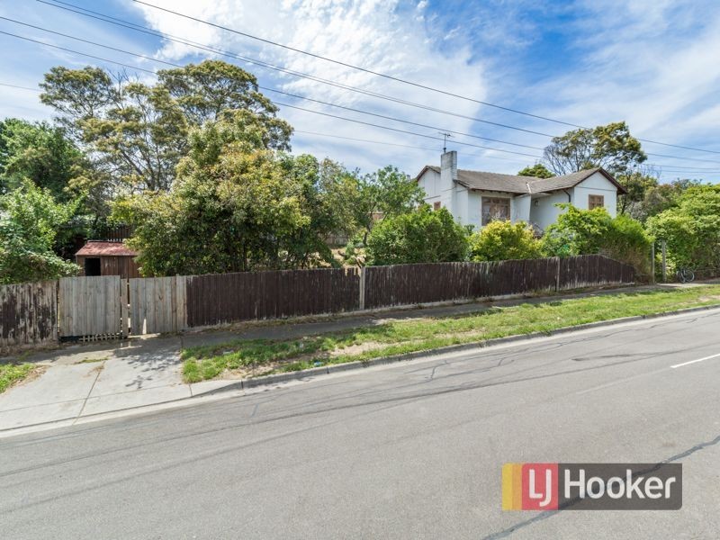 11 Myrtle Grove, Doveton VIC 3177