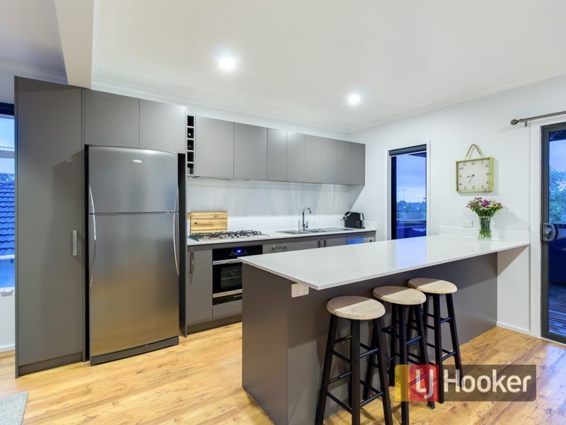 7 Myrtle Grove, Doveton VIC 3177