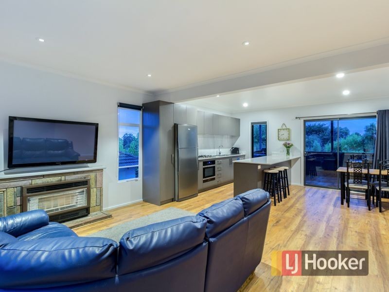 7 Myrtle Grove, Doveton VIC 3177