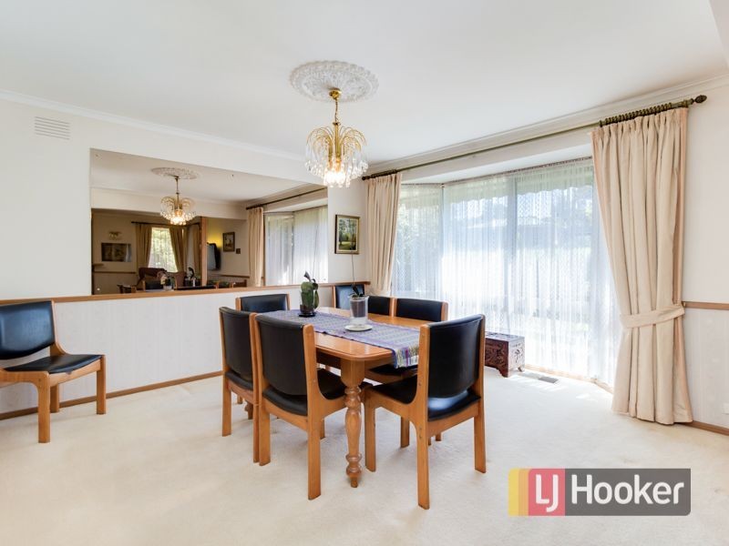 76 Matthew Flinders Avenue, Endeavour Hills VIC 3802