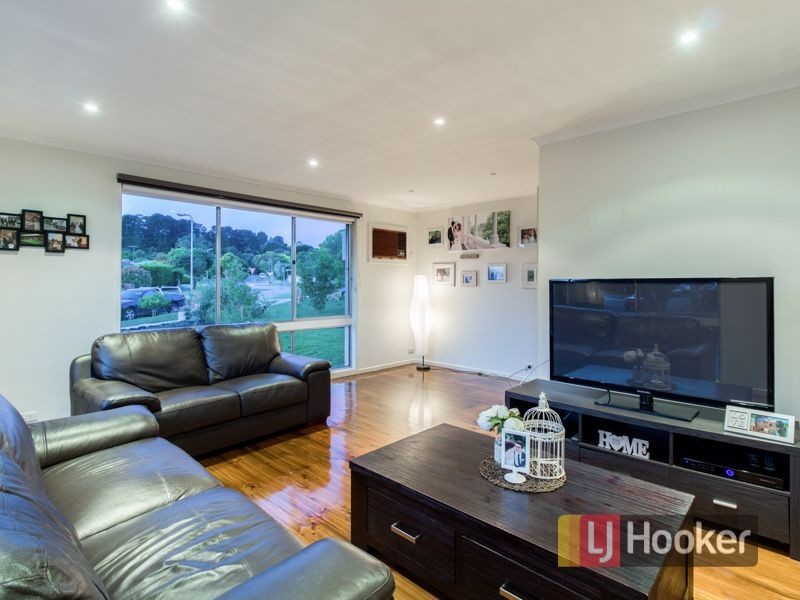 27 Mansfield Street, Berwick VIC 3806