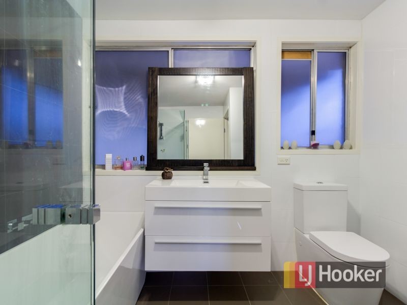 27 Mansfield Street, Berwick VIC 3806