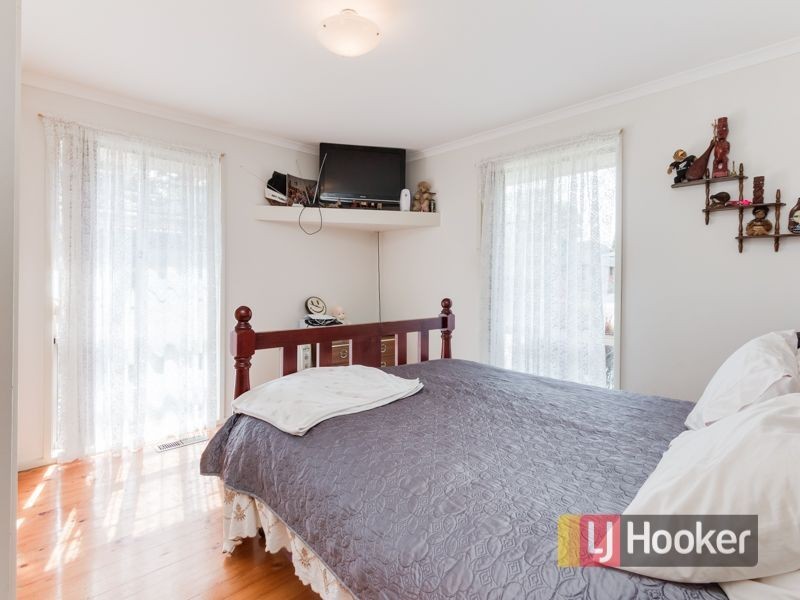 29 Regal Avenue, Hallam VIC 3803