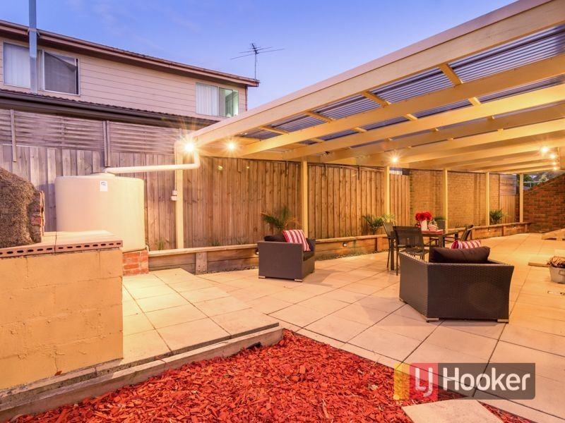 8 Taurus Avenue, Dandenong North VIC 3175