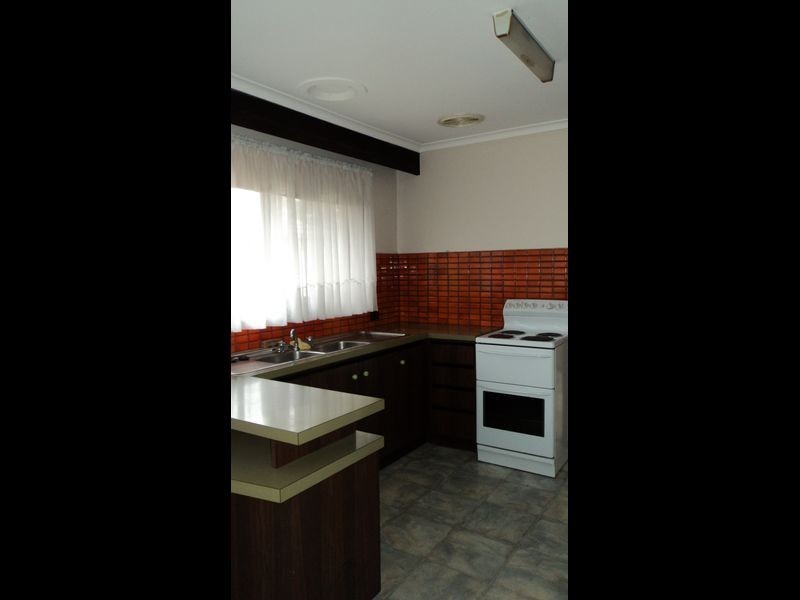 84 Princes Highway, Hallam VIC 3803