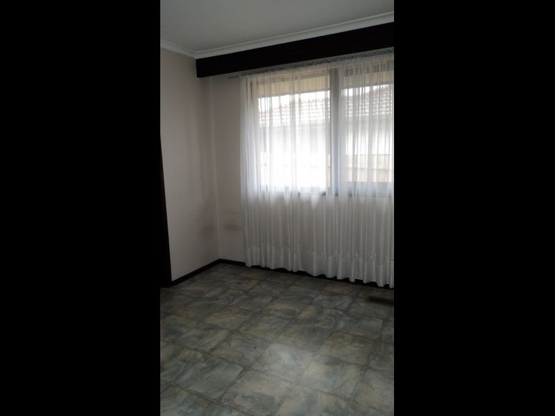 84 Princes Highway, Hallam VIC 3803