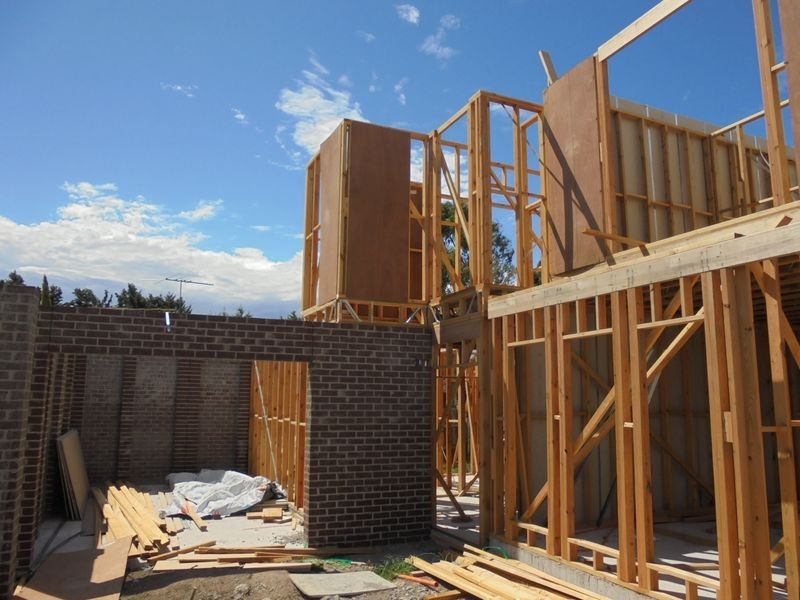 1/33 Amalfi Drive, Endeavour Hills VIC 3802