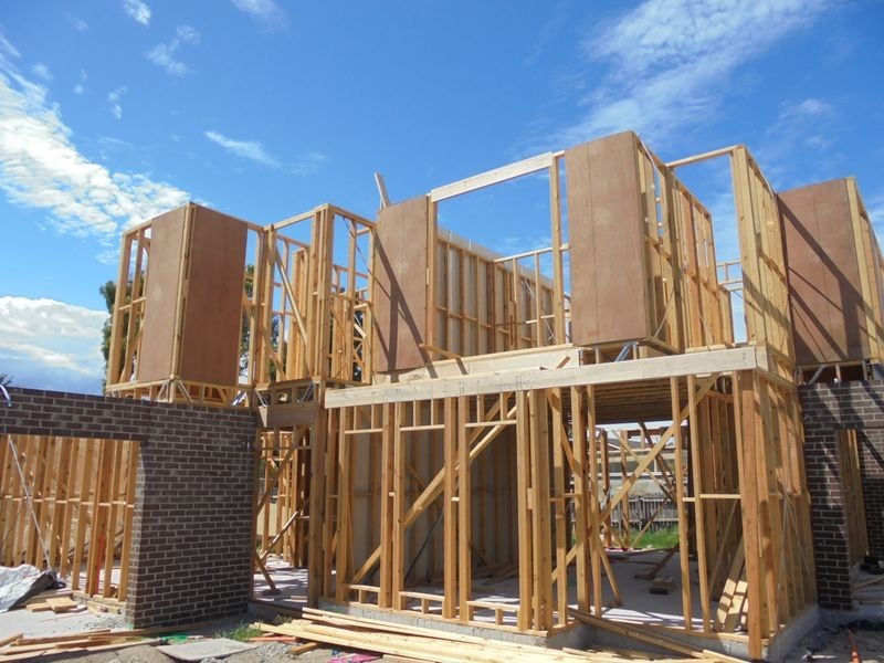 1/33 Amalfi Drive, Endeavour Hills VIC 3802