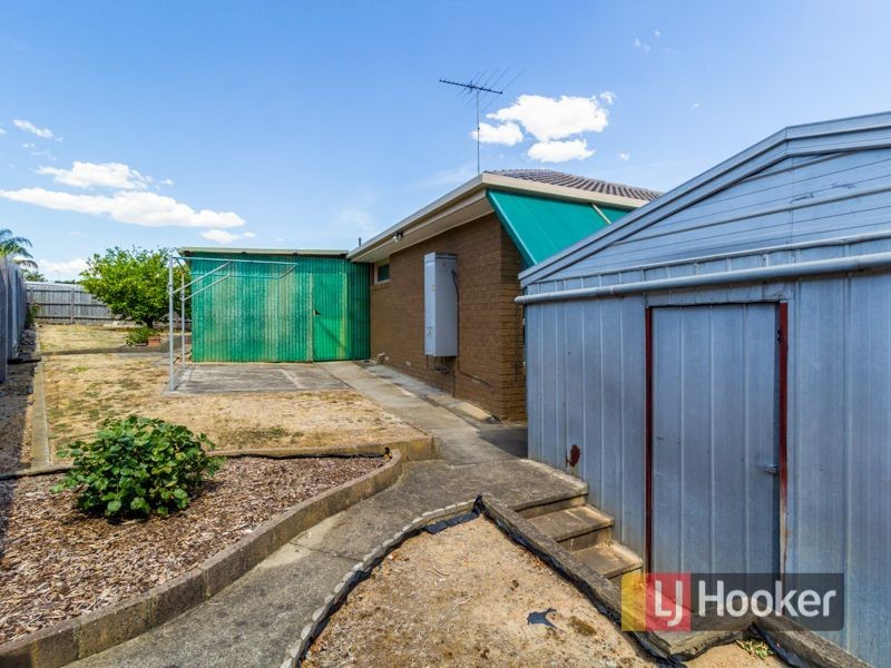 2 Cox Court, Endeavour Hills VIC 3802