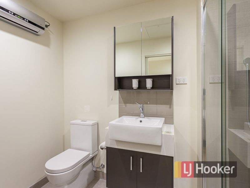 807/80 Cheltenham Road, Dandenong VIC 3175