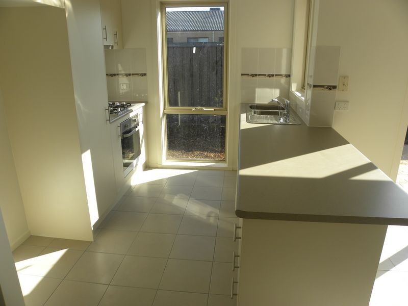 76 Sabel Drive, Cranbourne North VIC 3977