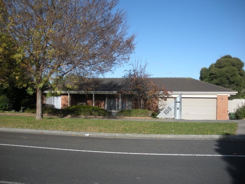 155 Bemersyde Drive, Berwick VIC 3806