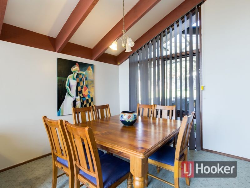 7 Singleton Drive, Endeavour Hills VIC 3802