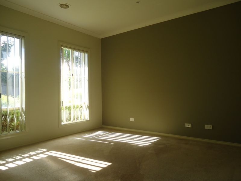 11 Lauradan Avenue, Berwick VIC 3806