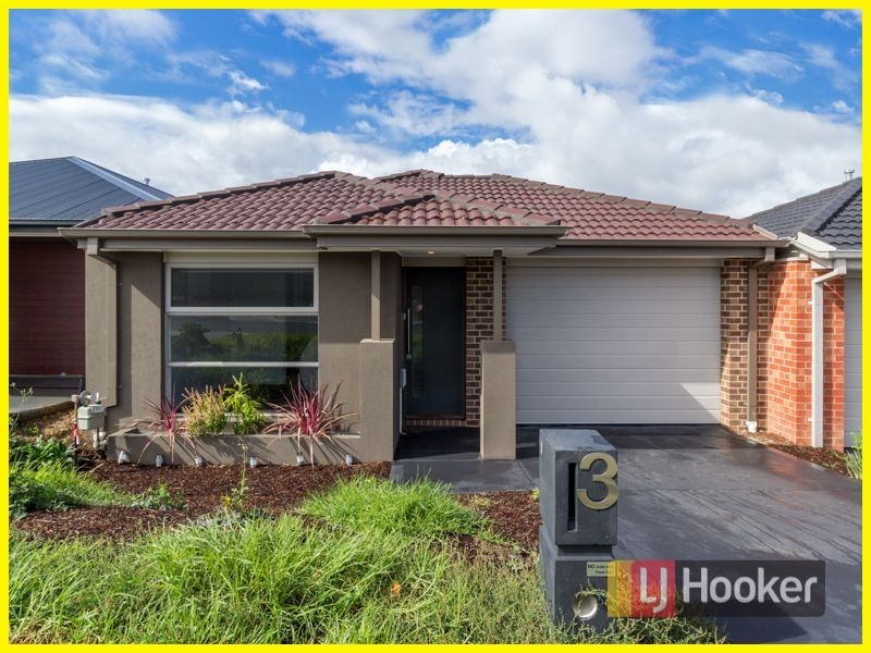 3 Tyalla Way, Pakenham VIC 3810