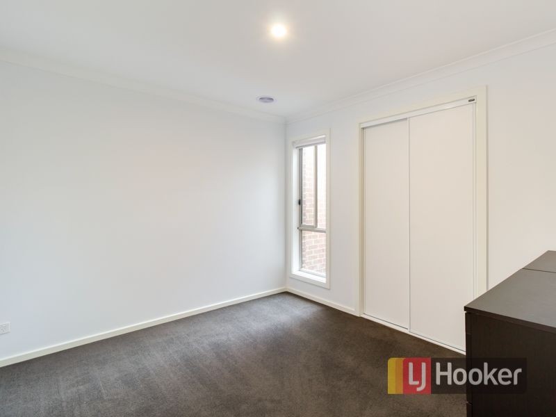 3 Tyalla Way, Pakenham VIC 3810